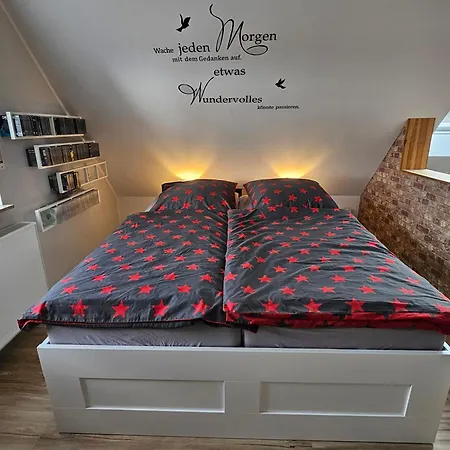 Privatunterkunft Loft- Privatzimmer 30qm Im Dachgeschoss Mit Eigenem Bad