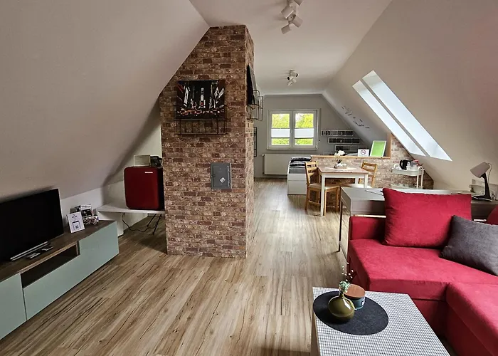 Privat bolig Loft- Privatzimmer 30qm Im Dachgeschoss Mit Eigenem Bad *